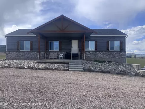 99 Walker Ln, Auburn, WY 83111