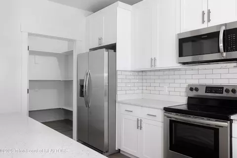 Kitchen - 2318 Iron Wood Dr, Driggs, ID 83422 photo 2 of 2