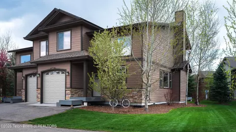 245 Abby Loop, Victor, ID 83455
