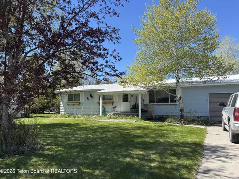 60 S 3rd St, Driggs, ID 83422