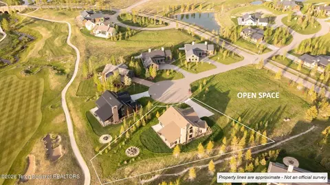 1055 Mourning Dove Ct, Tetonia, ID 83452