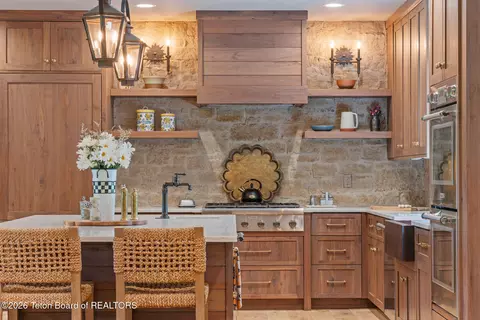 Kitchen - 1251 S 2000, Driggs, ID 83422 photo 2 of 3