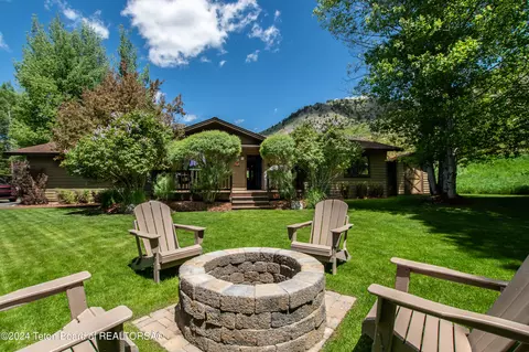 1010 W Brahma Dr, Jackson, WY 83001
