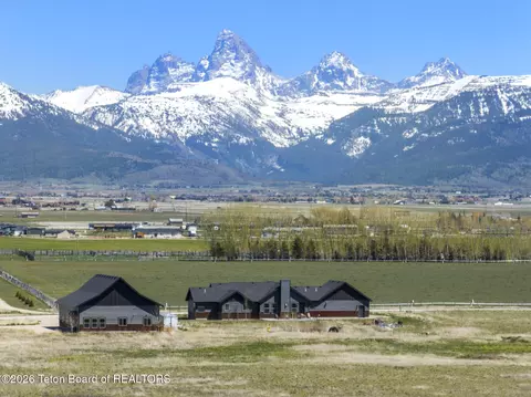 4340 Heads Up Rd, Tetonia, ID 83452