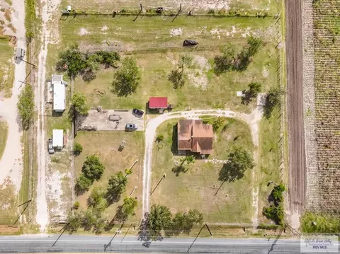 1370 E Hidalgo Ave, Raymondville, TX 78580