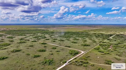 327 72 Acres No Name, Encino, TX 78353