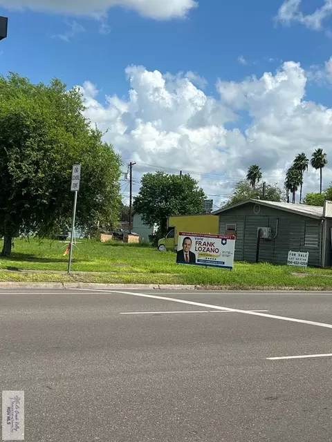 805 E Tyler Ave #11, Harlingen, TX 78550