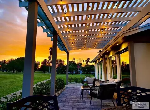 34 Country Club Rd, Brownsville, TX 78520