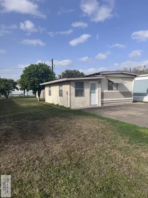 15747 Palm Tree Dr, Harlingen, TX 78552