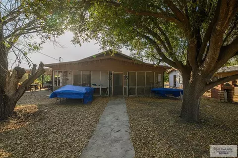 1233 2nd St, Alamo, TX 78516