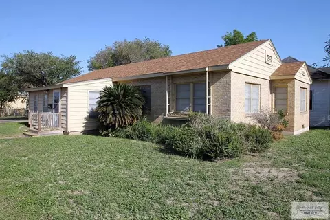 701 W 3rd St, Mercedes, TX 78570