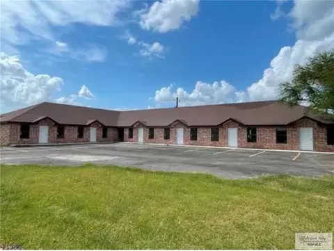 420 J R Becerra Ave, Progreso Lakes, TX 78596