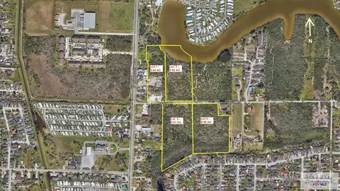 5625 Travis Rd, Brownsville, TX 78521