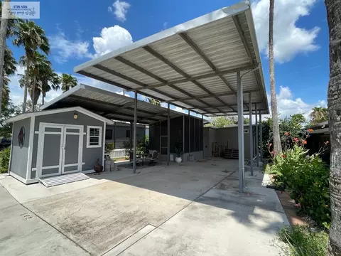 302 Mississippi River Blvd, Brownsville, TX 78520