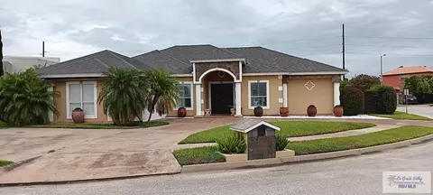 2051 Paseo Reforma, Brownsville, TX 78520