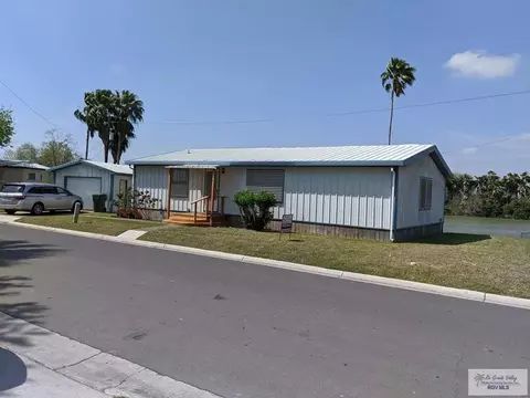 28 S Aztec Cove Dr, Los Fresnos, TX 78566