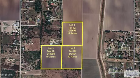 Na Paloma Ln, Harlingen, TX 78552