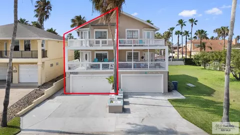 210 W Oleander St #B, South Padre Island, TX 78597
