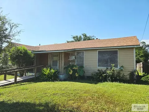 695 W Harris Ave, Raymondville, TX 78580
