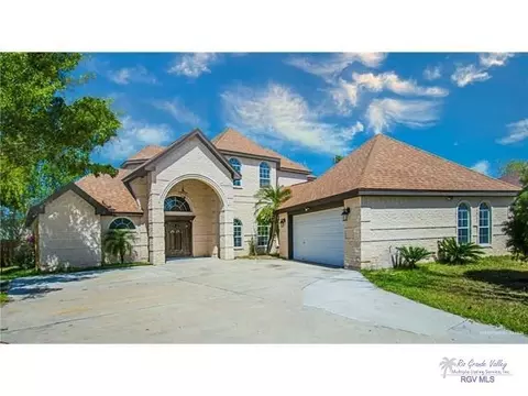 421 Richmond Dr, Pharr, TX 78577