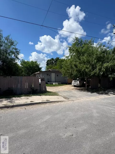 2238 Nina Ave, Brownsville, TX 78526