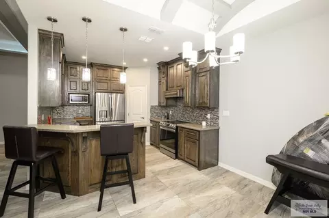 Kitchen - 421 Dyanez St, Mercedes, TX 78570 photo 1 of 5