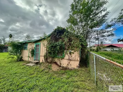 114 W Clark St, Pharr, TX 78577 photo 9