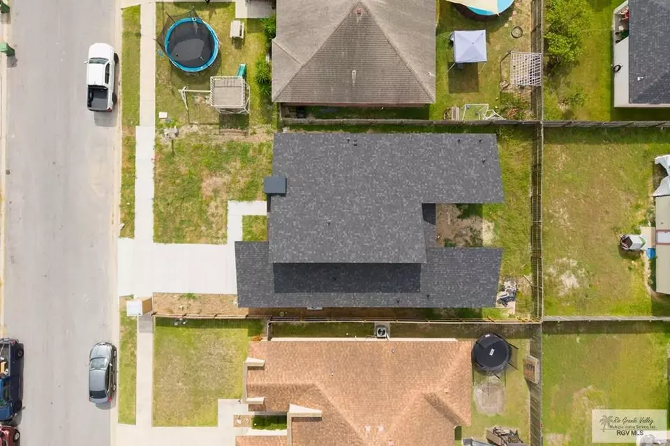View/Area - 4773 Espinosa Ln, Brownsville, TX 78521 photo 2 of 6