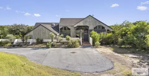 28528 S Palm Ct, Harlingen, TX 78552