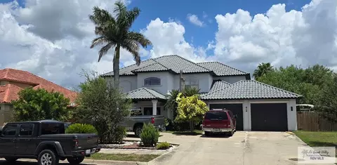 1925 Costa Del Sol Dr, Brownsville, TX 78520