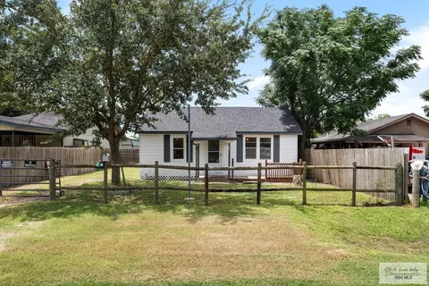305 Catherine Ave, Rio Hondo, TX 78583