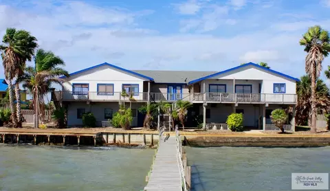1264 Port South Dr, Port Mansfield, TX 78598