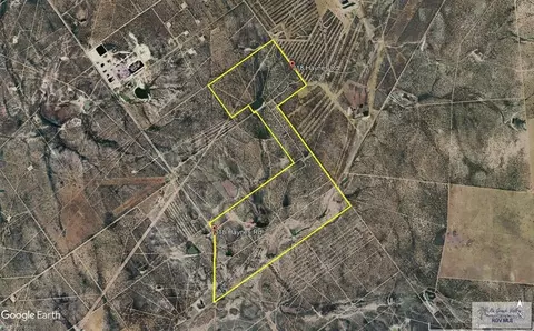 850 Ac Haynes Rd, Zapata, TX 78706