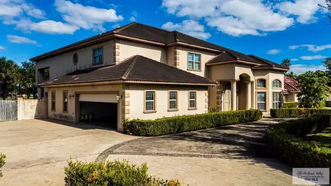 1581 Los Sabales Dr, Brownsville, TX 78520