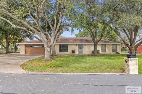 422 Countryside Ln, Harlingen, TX 78552