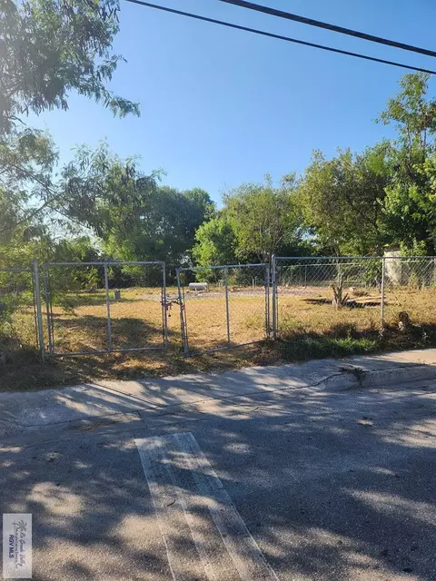 133 Midway Rd, Brownsville, TX 78520