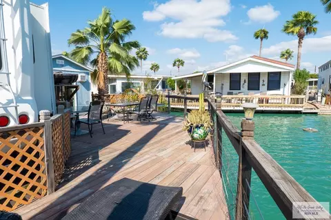 27 Resaca Dr, Brownsville, TX 78526