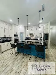 4947 Rioja Ln, Brownsville, TX 78521