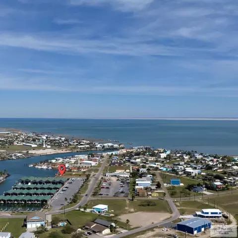 641 Laguna Dr, Port Mansfield, TX 78598