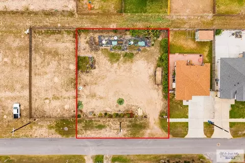 2741 Pennsylvania Ave, Port Isabel, TX 78578