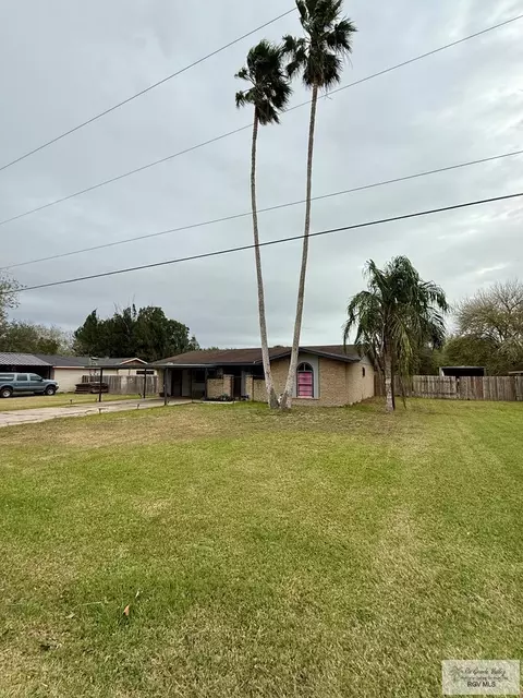 121 Sally Ln, Brownsville, TX 78526