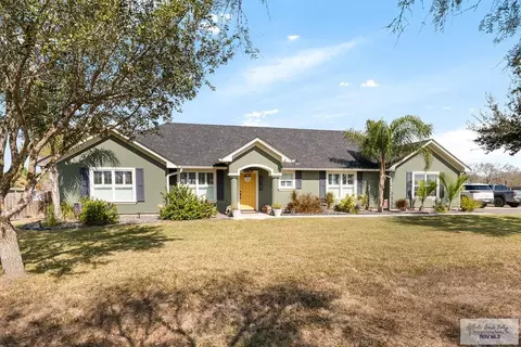39785 Palm Dr, Bayview, TX 78566