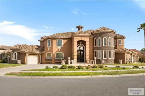 1271 Costa Del Sol Dr, Brownsville, TX 78520