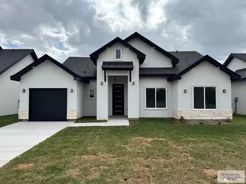 17982 Spruce St, Harlingen, TX 78552
