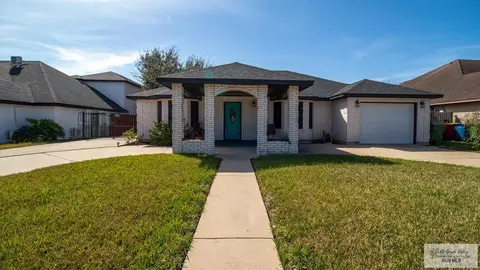 1215 Pinion Dr, Brownsville, TX 78526