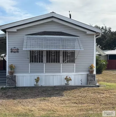 712 N Anaqua St, La Feria, TX 78559