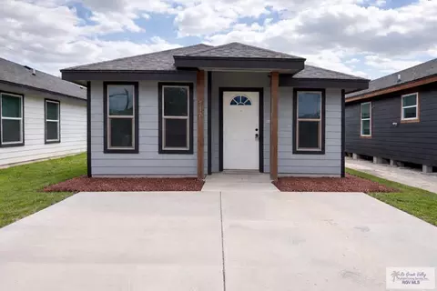 512 E Los Torritos St, Weslaco, TX 78596