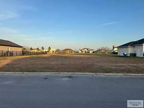 124 Canteros Dr, Rancho Viejo, TX 78575