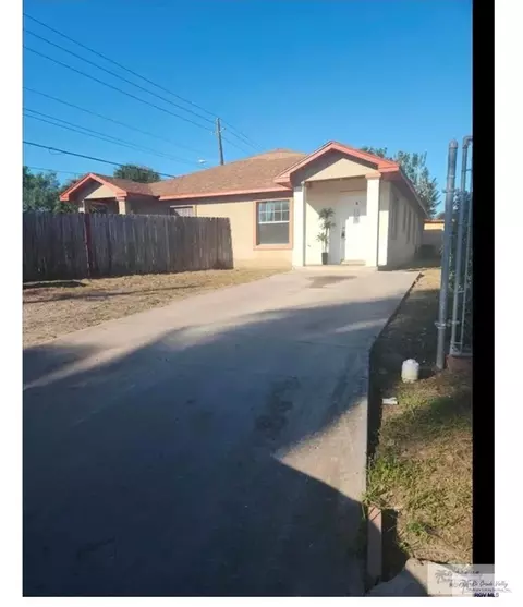 1803 Turqueza Dr, Brownsville, TX 78521