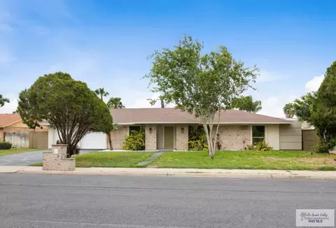167 Shoreline Dr, Brownsville, TX 78521